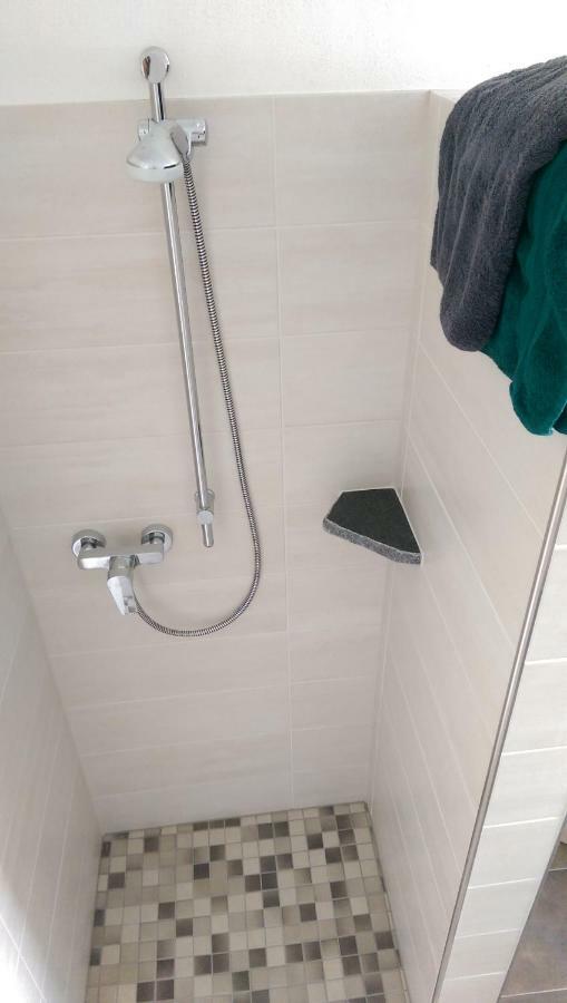 Beim Hooch "Traud" Apartman Brucktal Kültér fotó