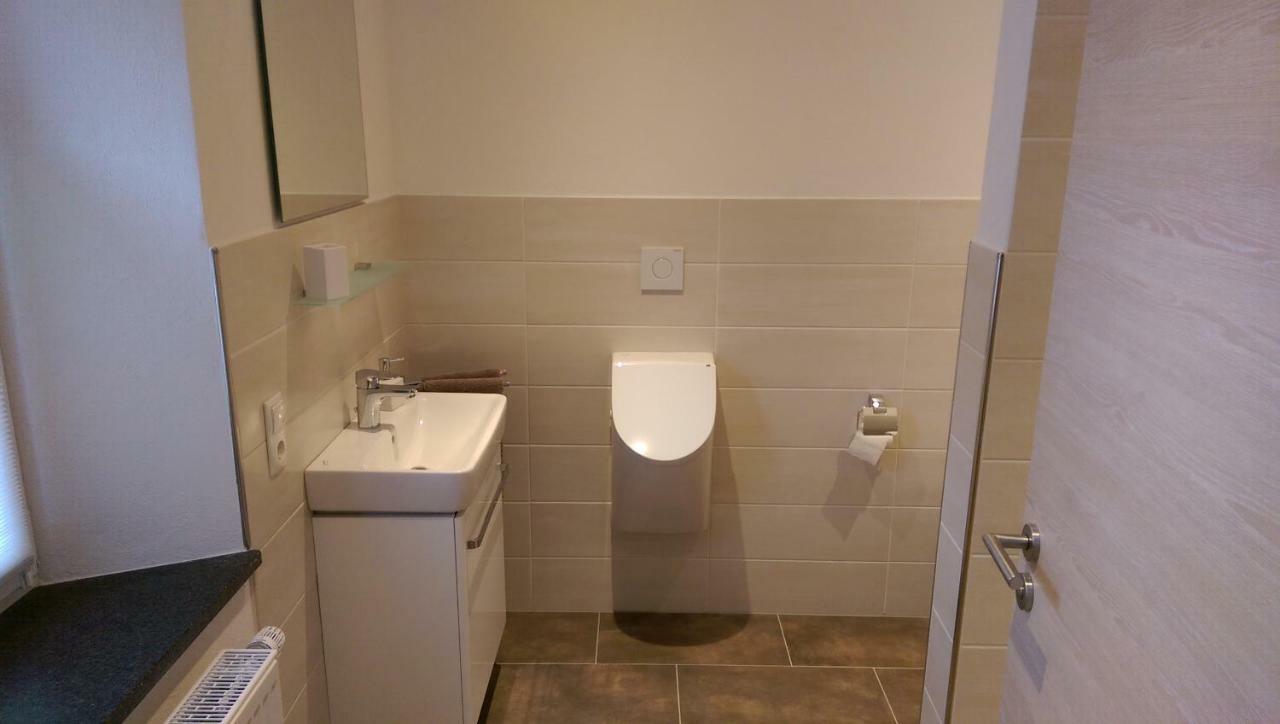 Beim Hooch "Traud" Apartman Brucktal Kültér fotó